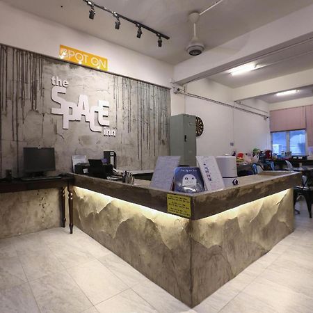 Spot On 90587 The Space Inn Kuala Terengganu Eksteriør bilde