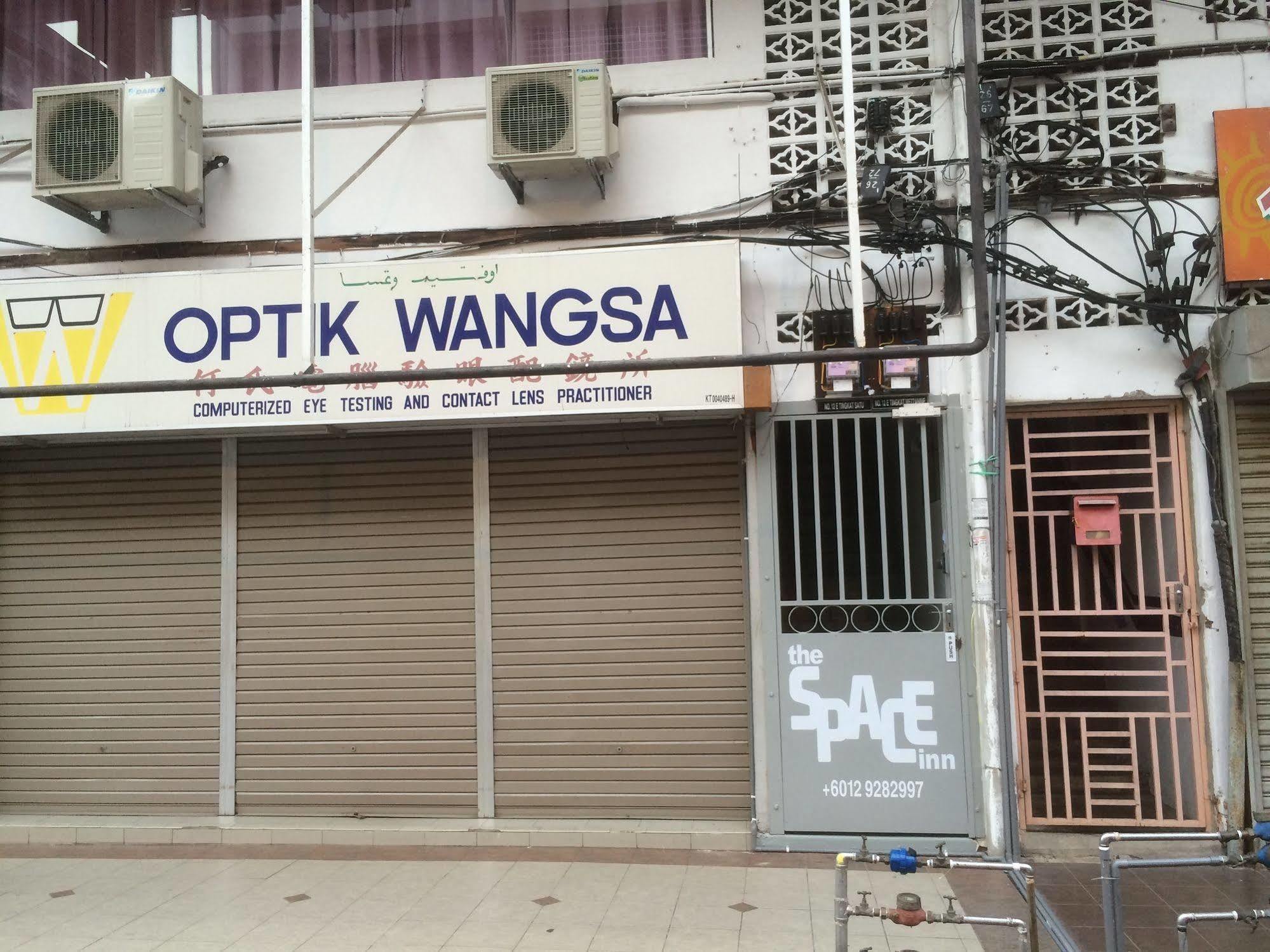 Spot On 90587 The Space Inn Kuala Terengganu Eksteriør bilde